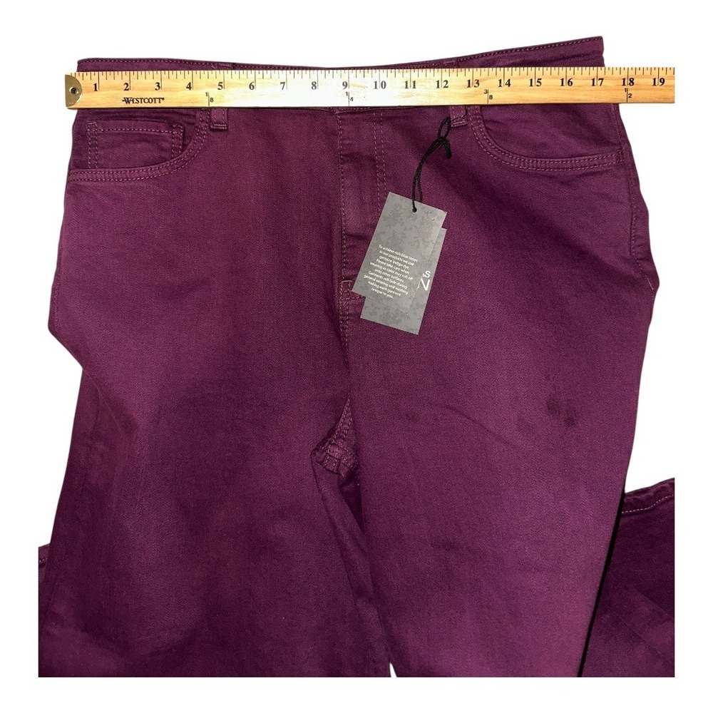 Johnny Was Mademoiselle Purple Wide Leg Jeans, Size 33 - Picture 7 of 10